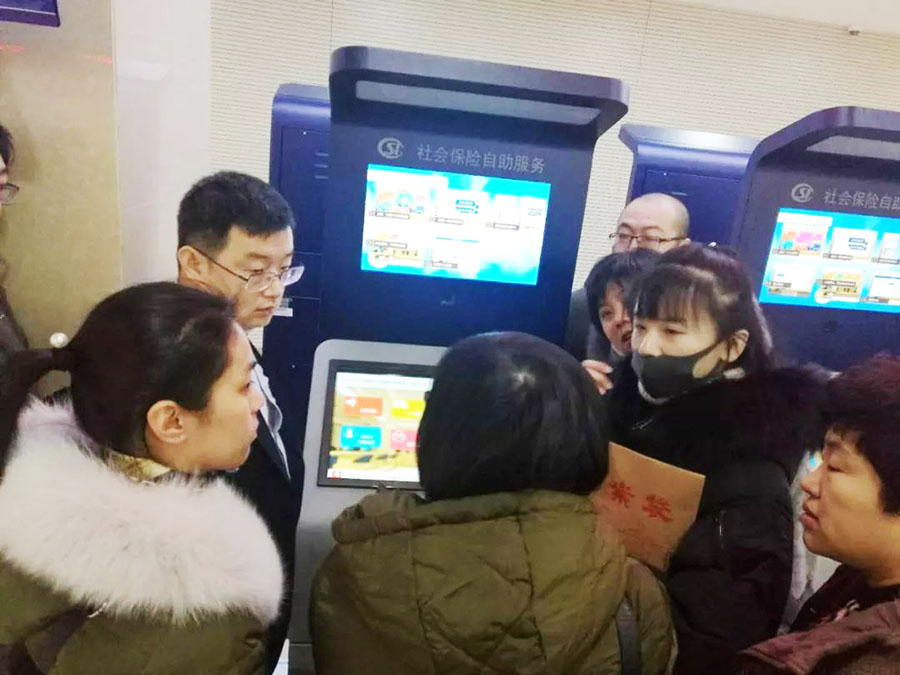 社?？ㄗx卡器模組在哈爾濱社會(huì)保障自助一體機(jī)安裝使用